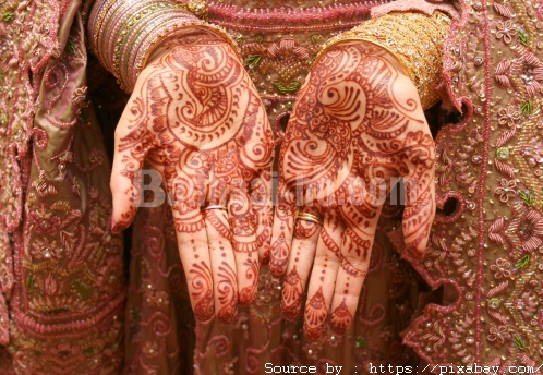 Asian Bridal Henna - intricate designs from Indian and Islamic art.  Henna by Asma Meer.